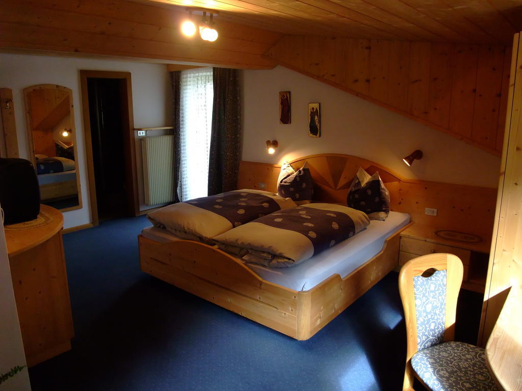 Garni Conturina Hotel Santa Cristina Val Gardena Szoba fotó