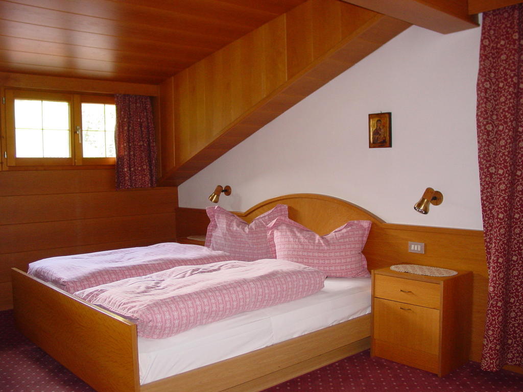 Garni Conturina Hotel Santa Cristina Val Gardena Szoba fotó